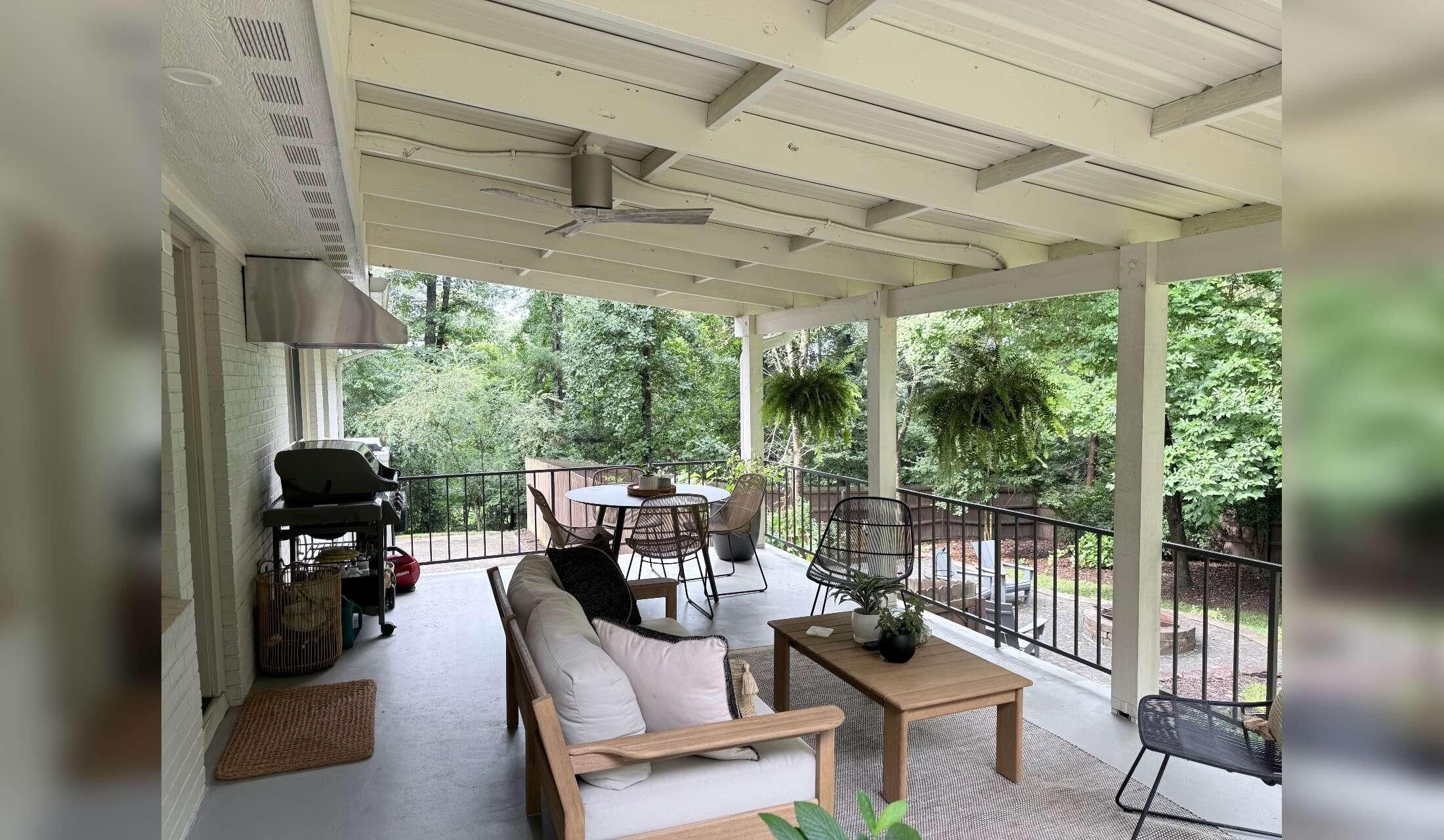 Peaceful Asheville Retreat with Koi Pond, Hot Tub and Sauna - Image 5