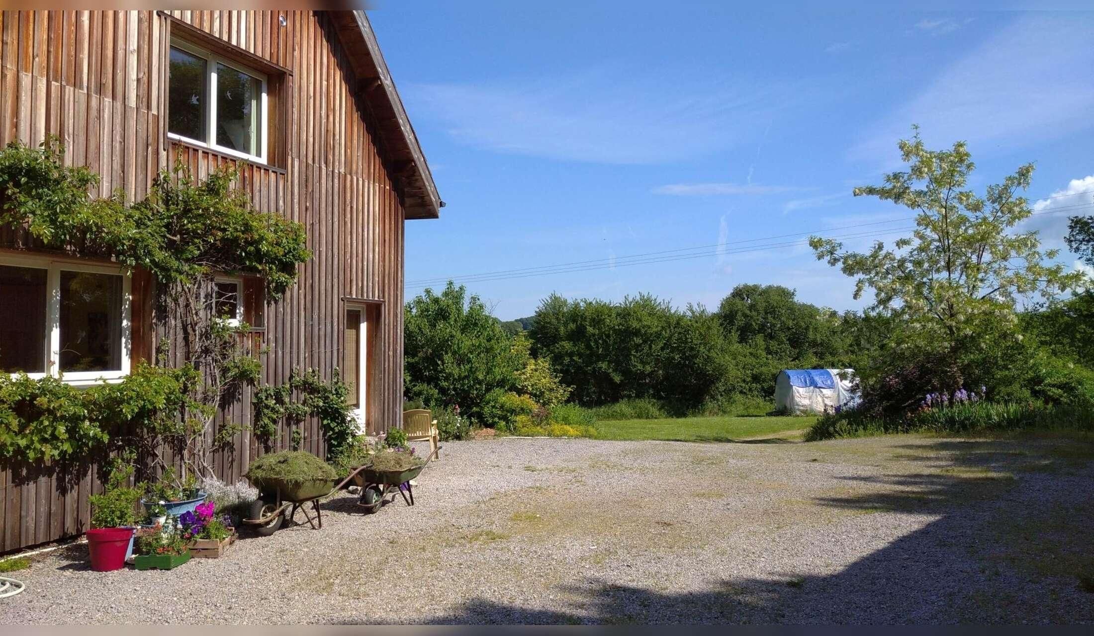 Lovely wooden house in rural south west France - Image 2