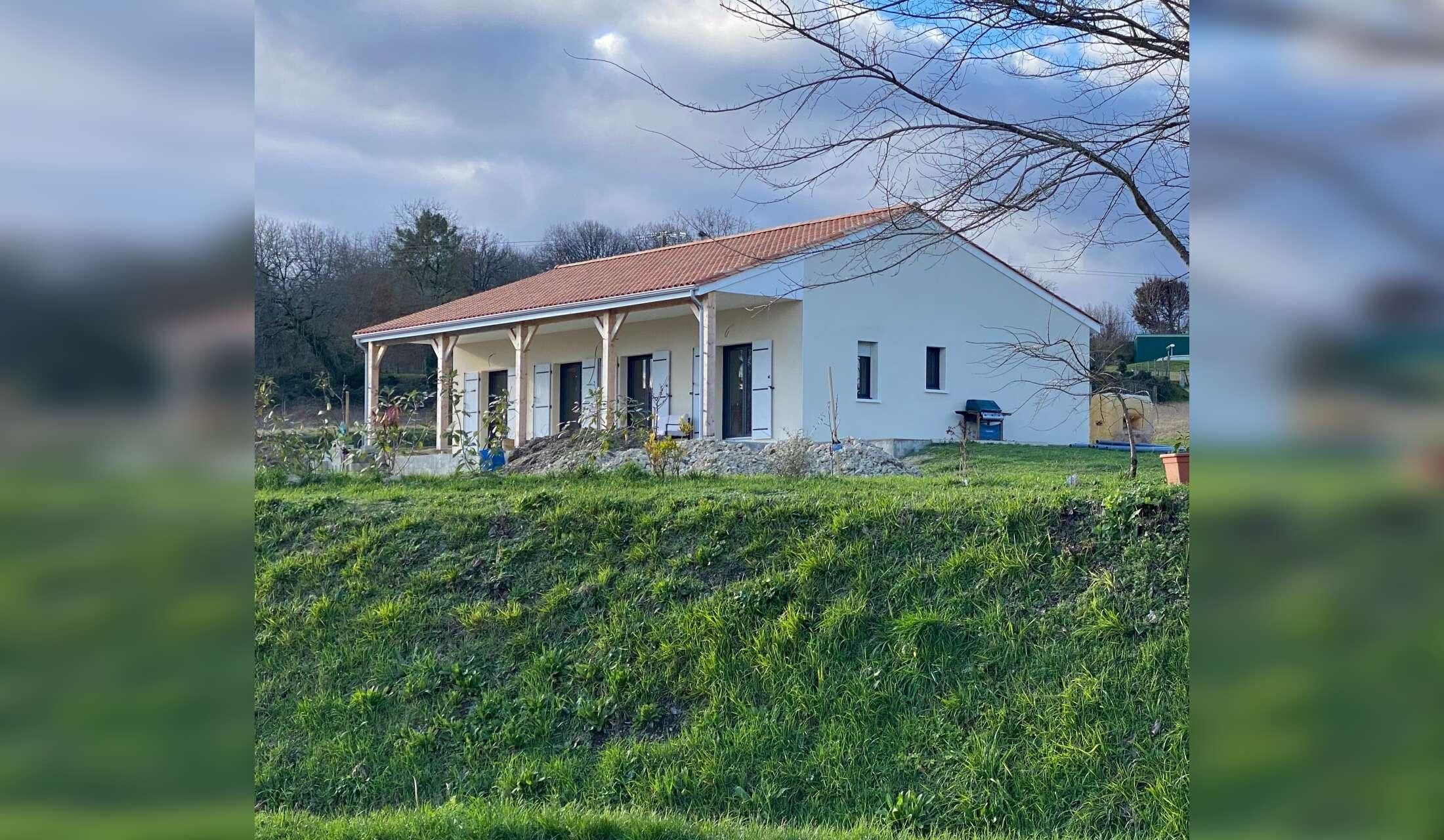 Cat lover needed in the beautiful Charente with lovely views!, - Image 9