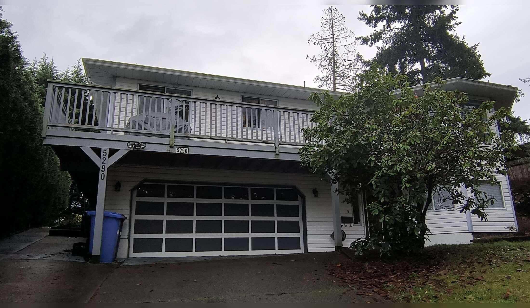 Relax on southern Vancouver Island and enjoy our home and pets - Image 7