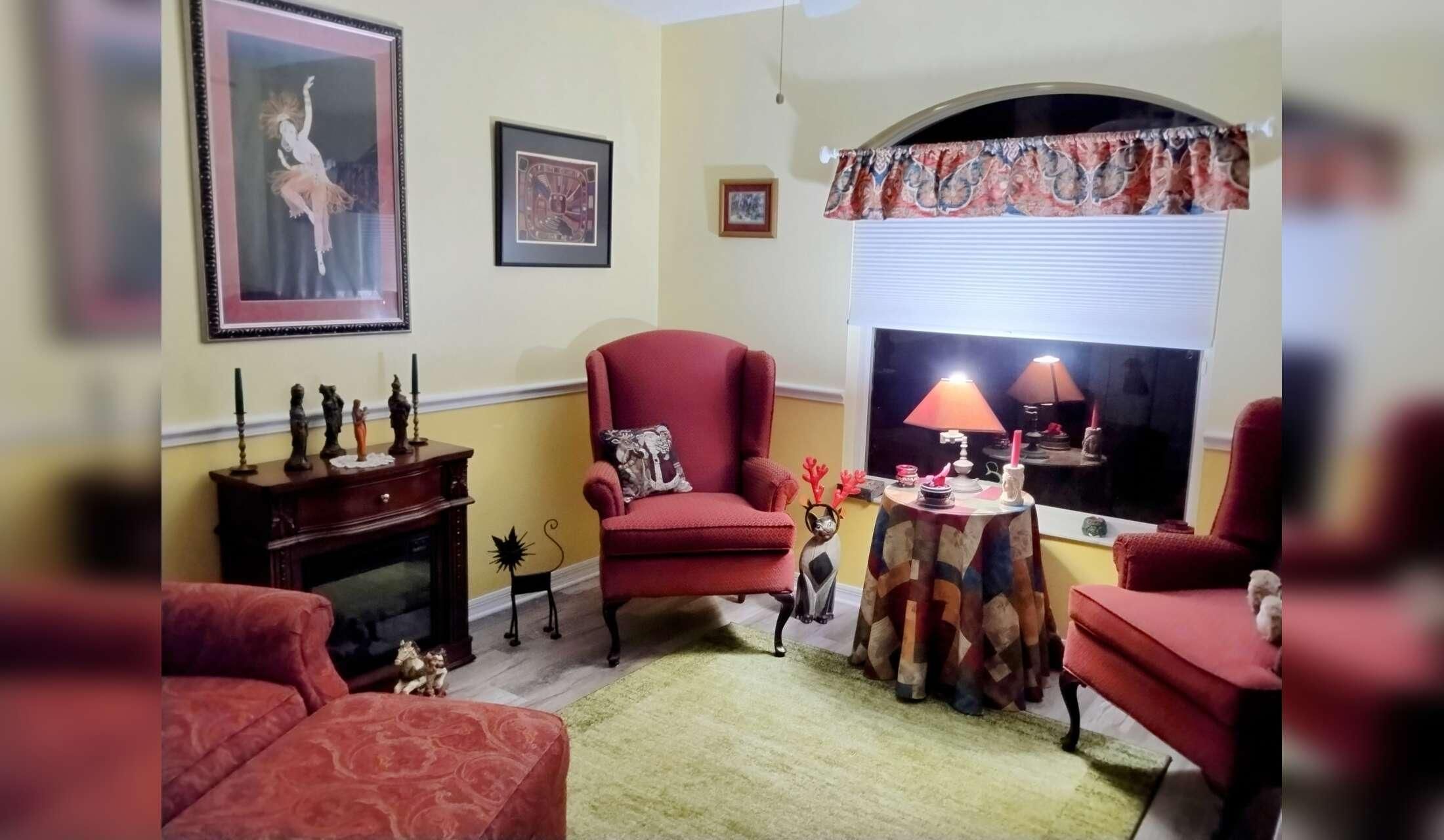 Home/Dog Sitter needed for Lakefront Home in Bradenton, FL - Image 5
