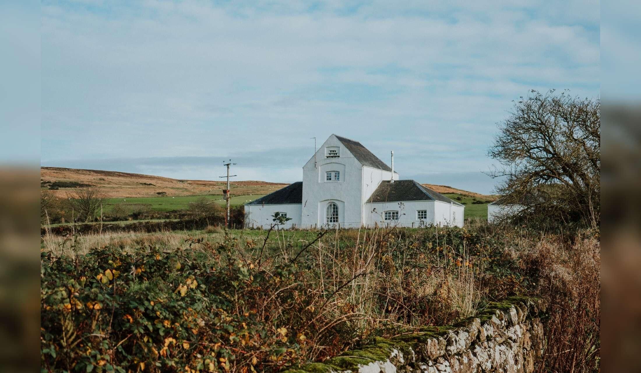 Semi-longterm sitters requested (couple preferred) for Scottish cottages - Image 2