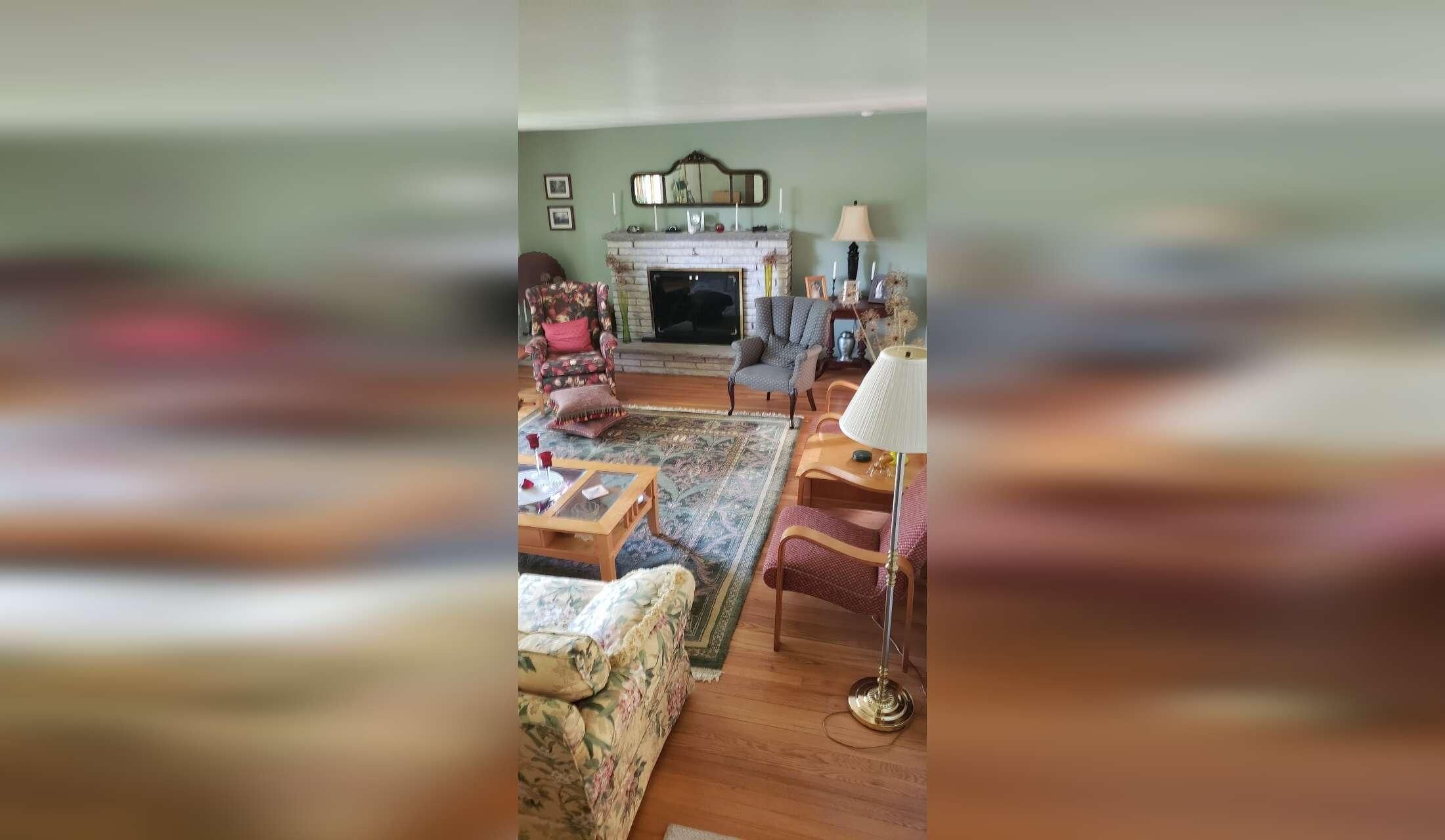 Easy long term sit for free - Image 4