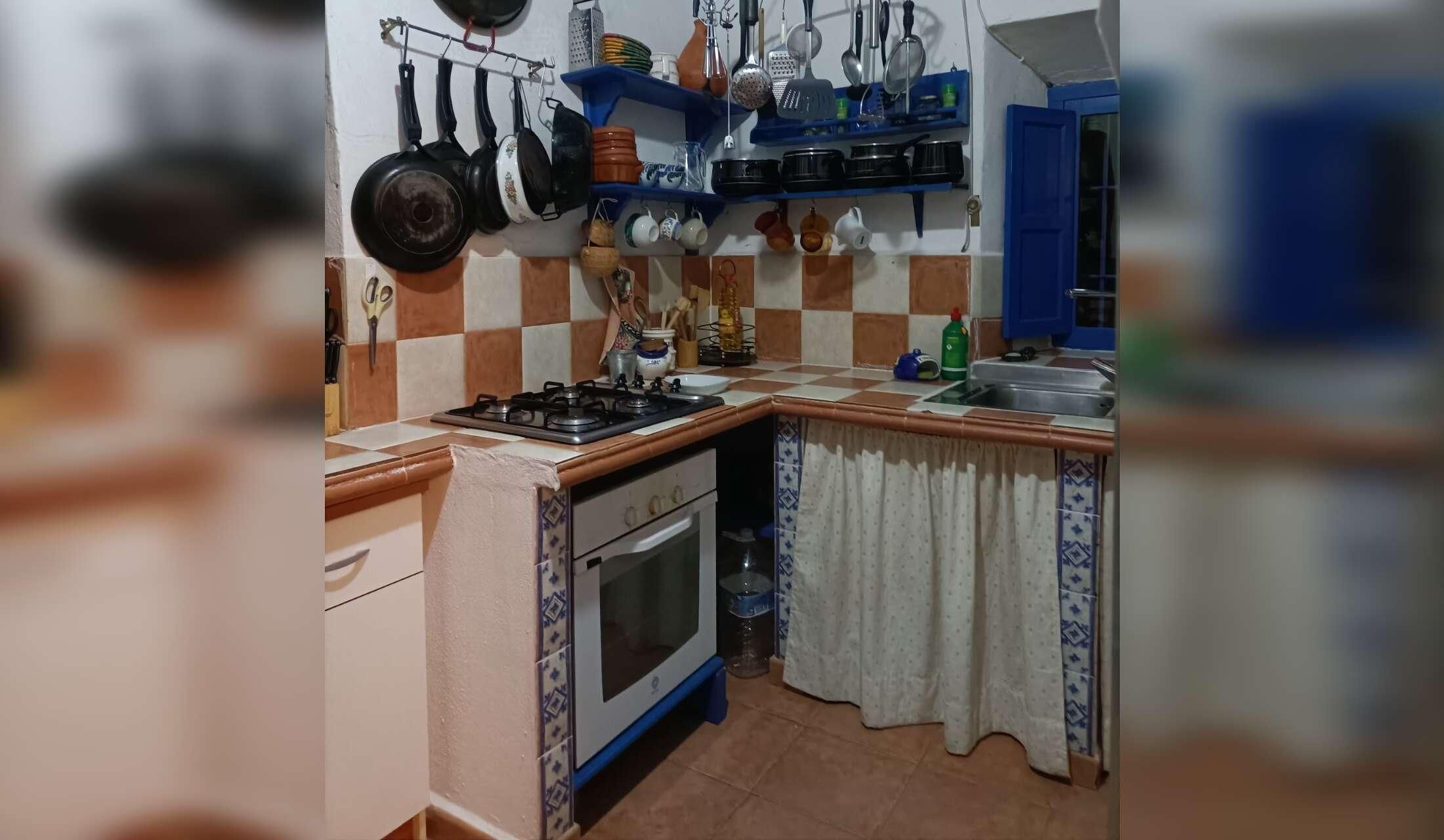Looking for sitter to look after our country house for 3 months from early November 2026 - Image 3