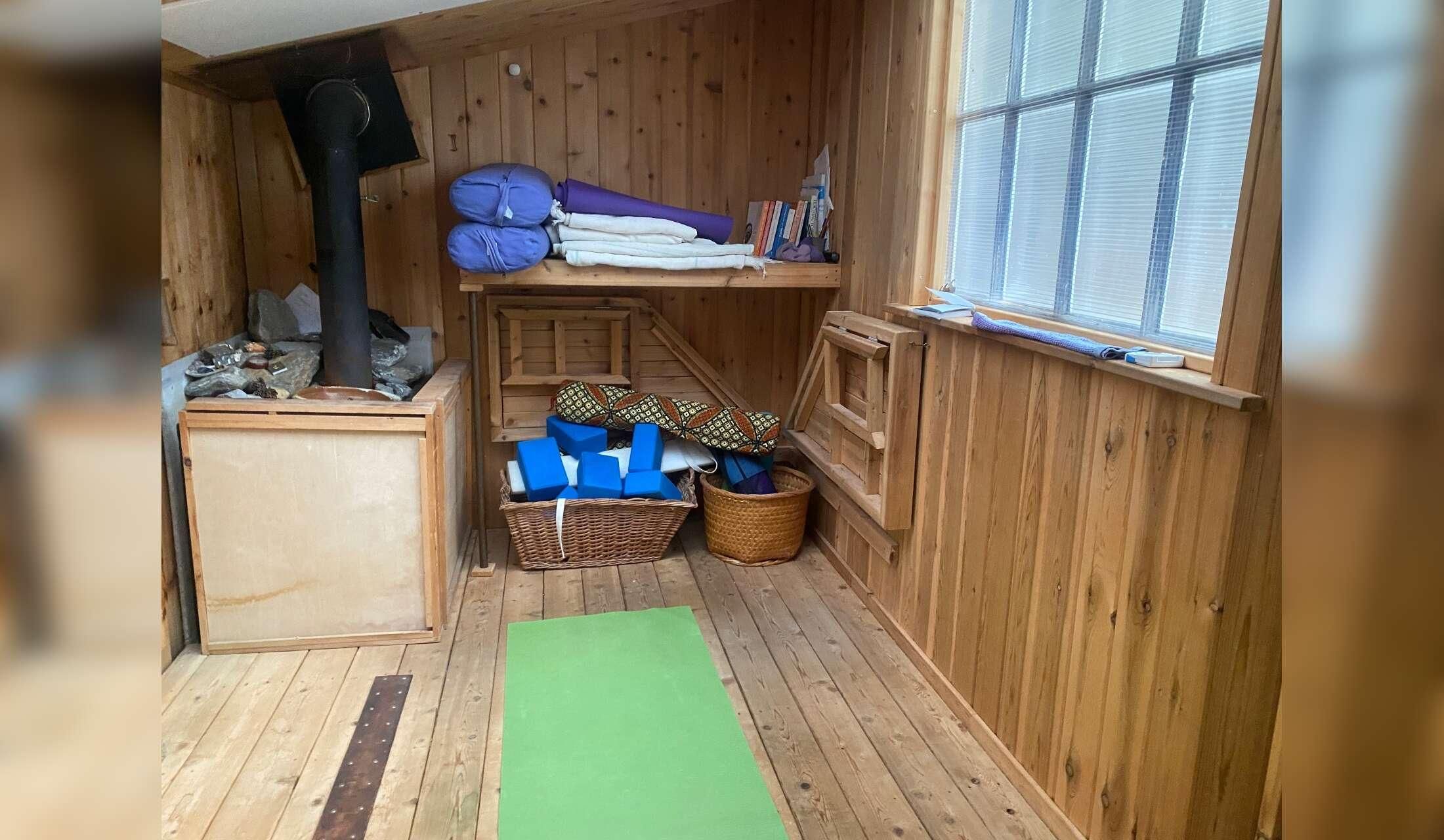 Artist's Cottage in the Woods - Image 7